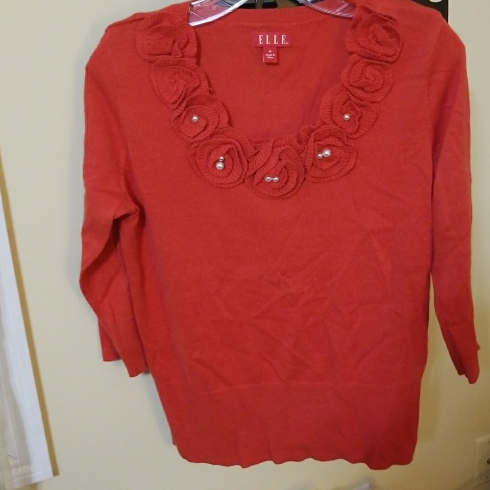 ELLE Coral Scoope Sweater